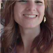 Soy maestra de educación primaria y busco estudiantes con ganas de aprender inglés o español. También, chicos y chicas que necesiten refuerzo para las materias de primaria o de secundaria